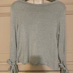 Gray/light blue Blouse with wrist bows.